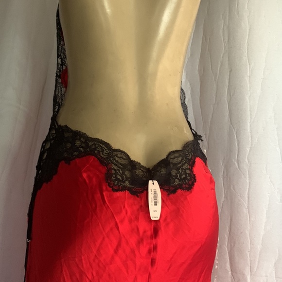 Victoria’s Secret Red Silk Black Lace Trim Halter Lingerie/Slip Dress M - Picture 9 of 11